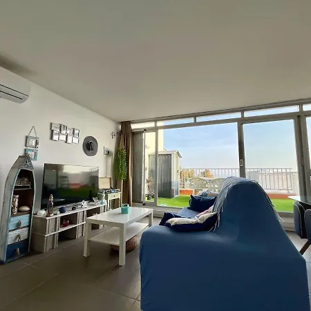 Cap - Sea View - Pool - Ac - Parking Apartment